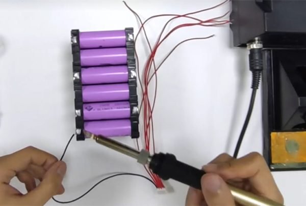 How to Choose Common Port or Separate Port for Lithium-ion Pack BMS?